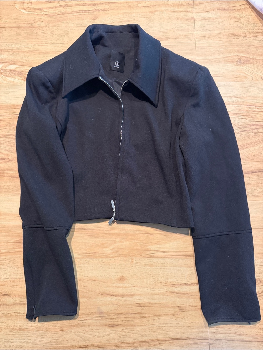 Black Cropped Zip-Up Jacket - Picture 1 of 4
